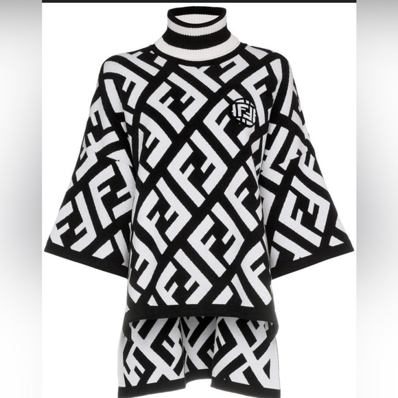Fendi Sweaters - Fendi Black and White Sweater Cardigan